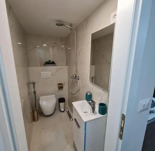 Aqua Gem Appartement *